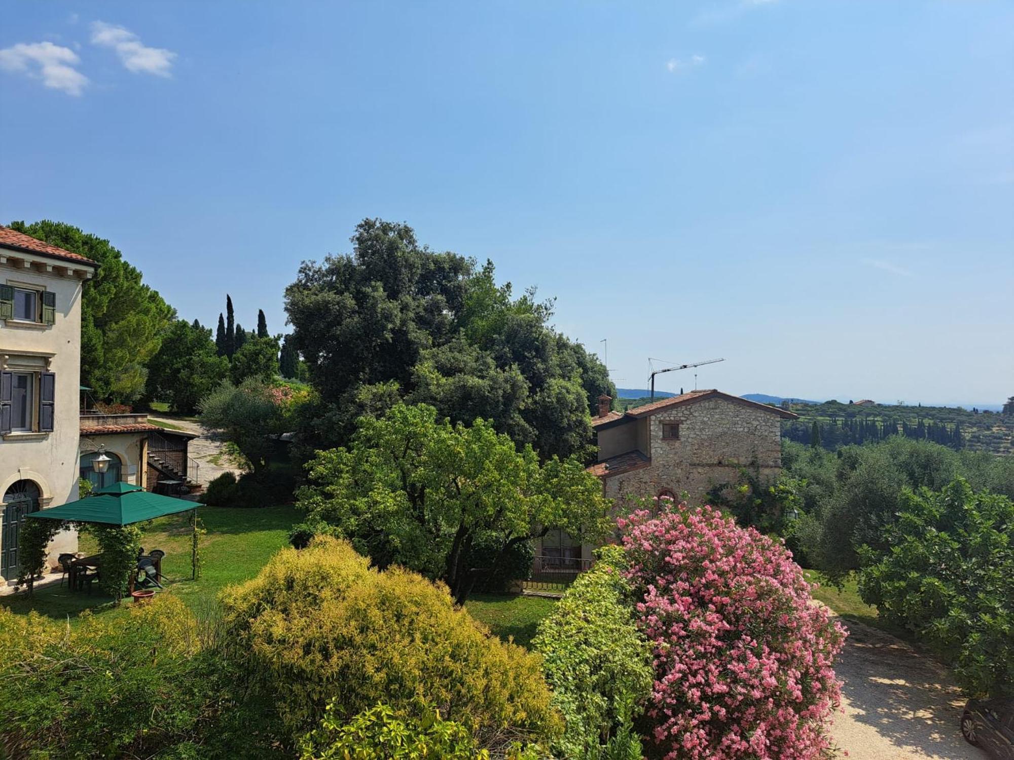 Collina Di Verona Borgo San Mattia Esterno foto
